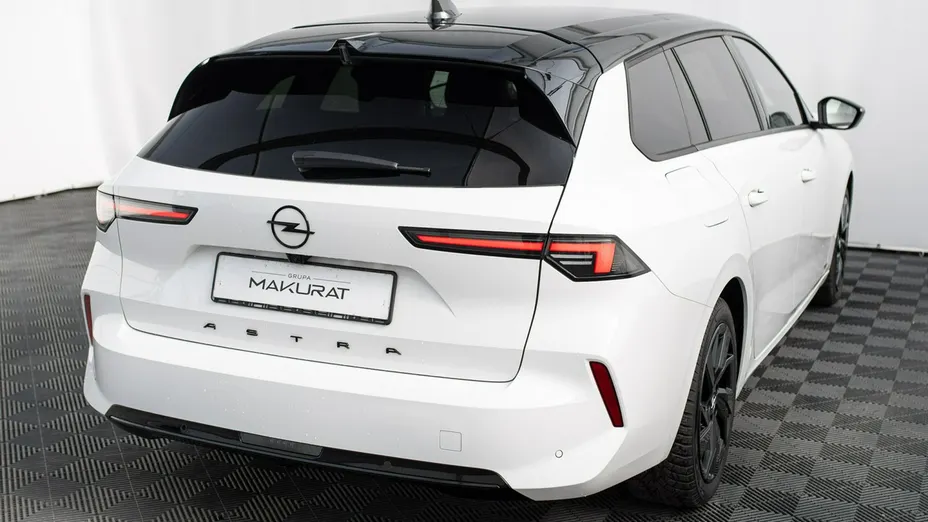 OPEL Astra -