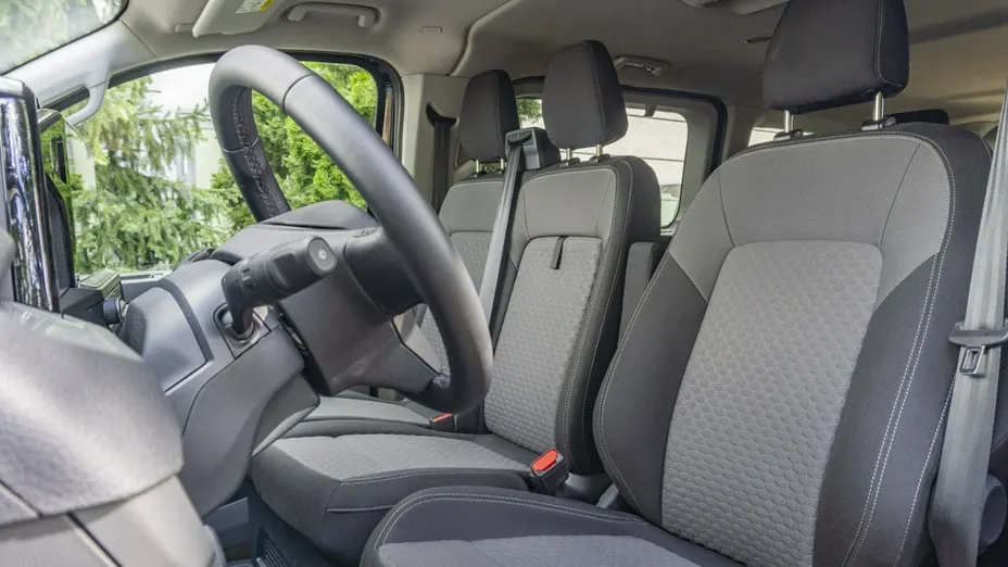 VOLKSWAGEN Caravelle -
