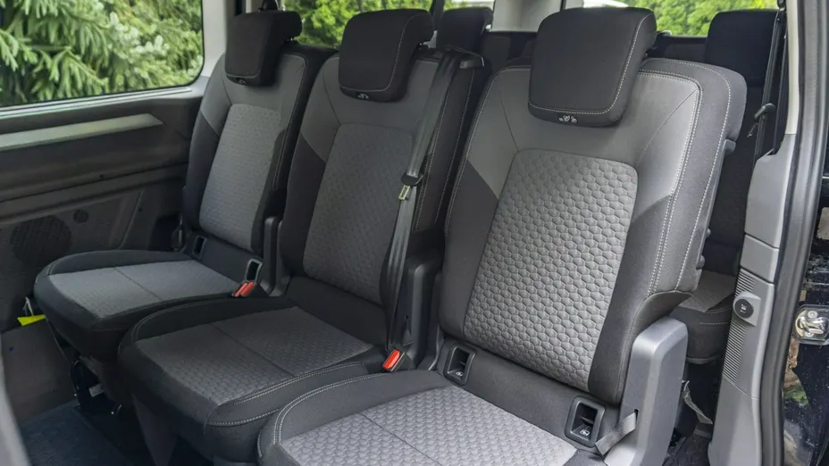 VOLKSWAGEN Caravelle -