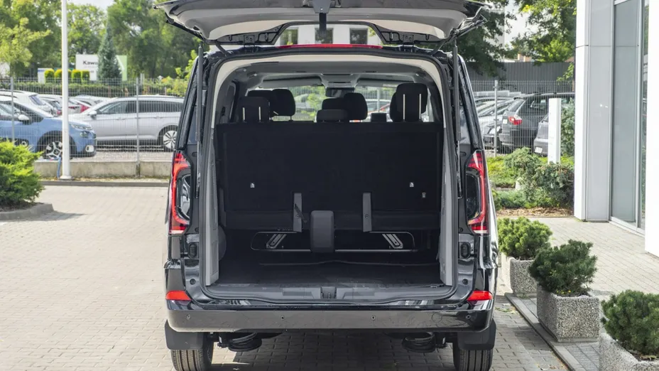 VOLKSWAGEN Caravelle -