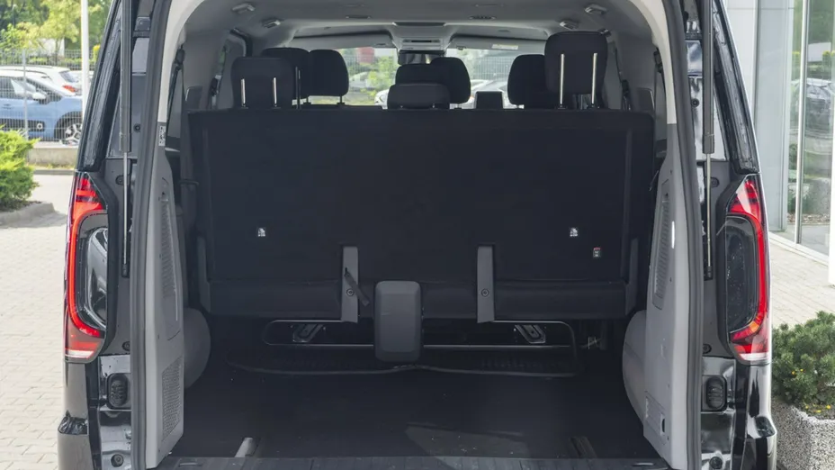 VOLKSWAGEN Caravelle -