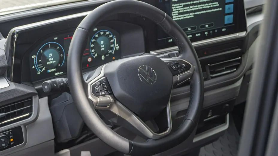 VOLKSWAGEN Caravelle -