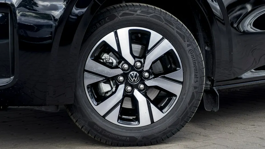VOLKSWAGEN Caravelle -