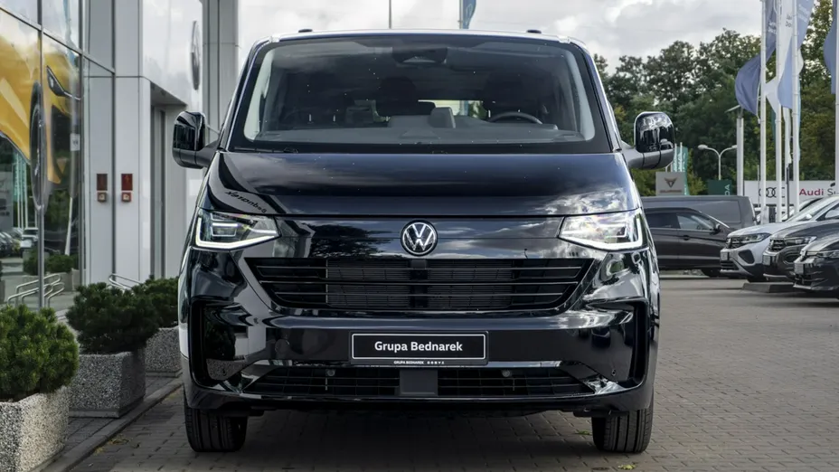 VOLKSWAGEN Caravelle -