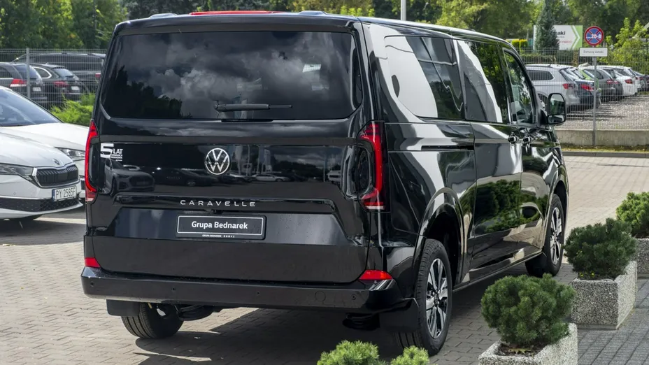 VOLKSWAGEN Caravelle -