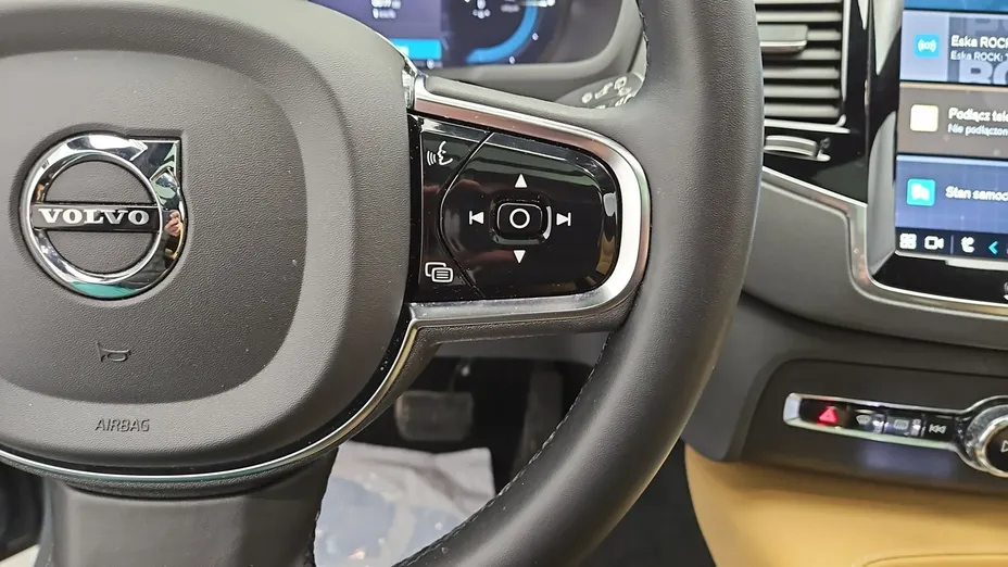 VOLVO XC90 -
