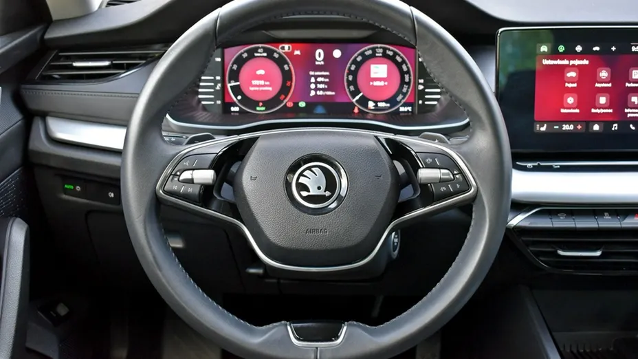 SKODA Octavia -