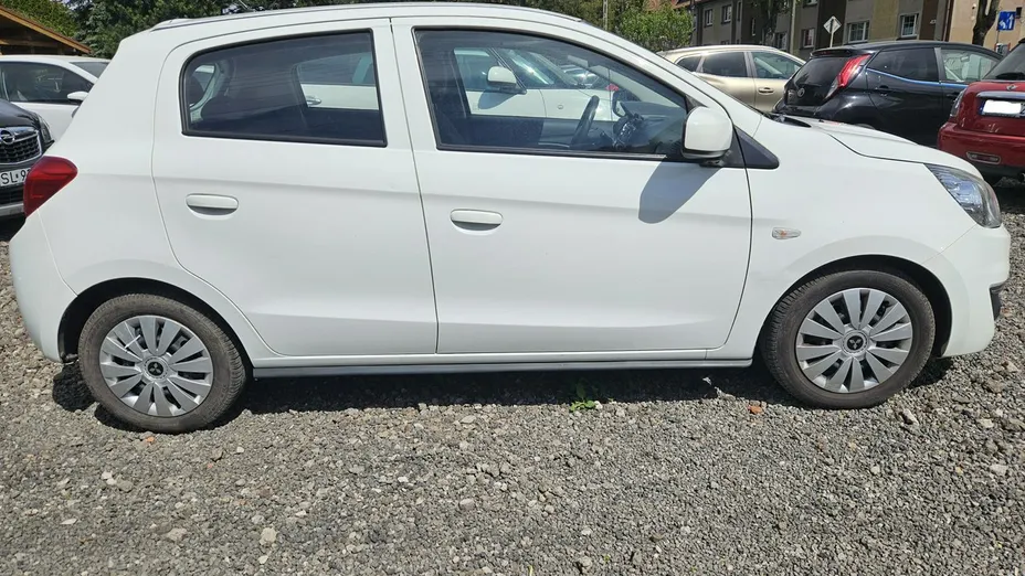 MITSUBISHI Space Star -