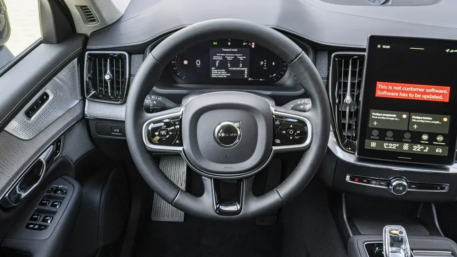 VOLVO XC90 -