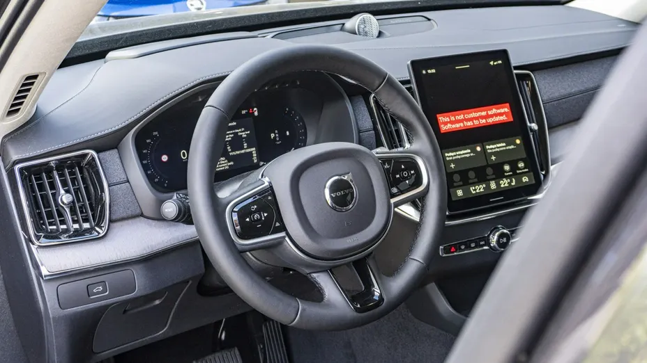VOLVO XC90 -