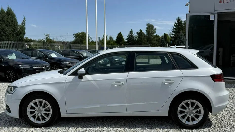 AUDI A3 Sportback -