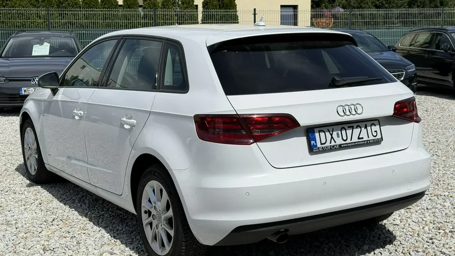 AUDI A3 Sportback -