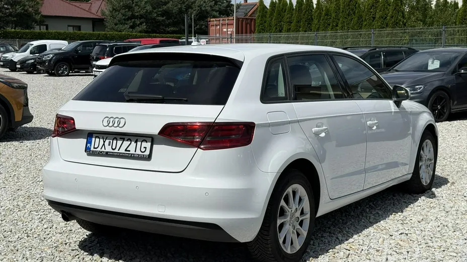 AUDI A3 Sportback -