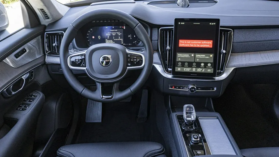 VOLVO XC90 -