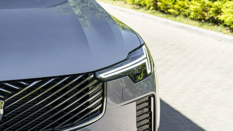 VOLVO XC90 -