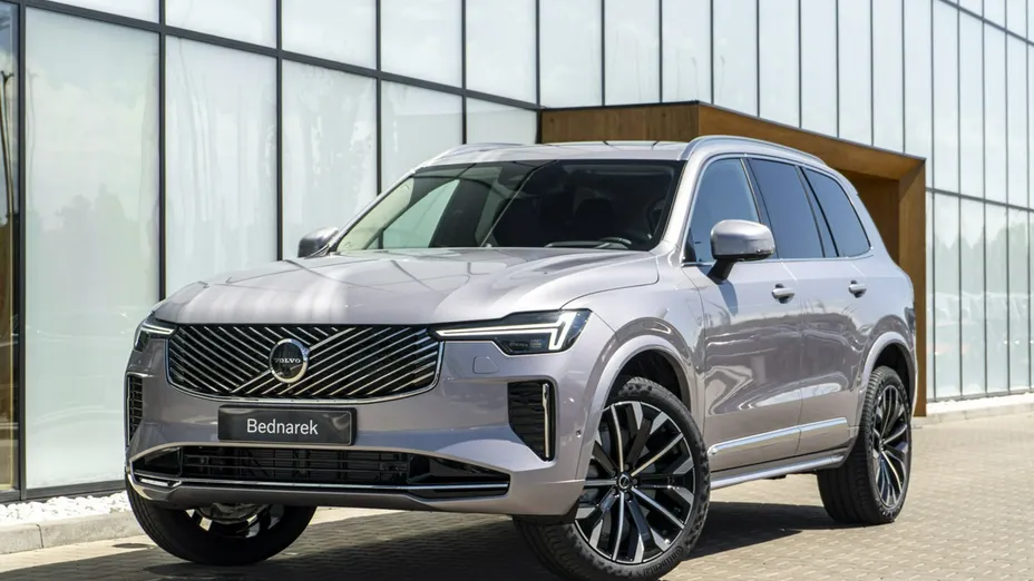 VOLVO XC90 -