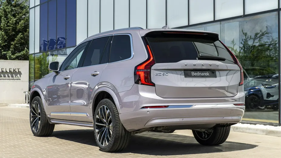 VOLVO XC90 -