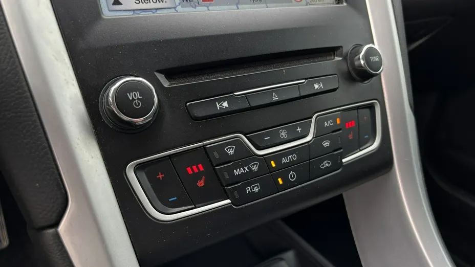FORD Mondeo -