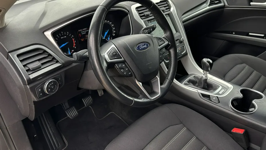 FORD Mondeo -