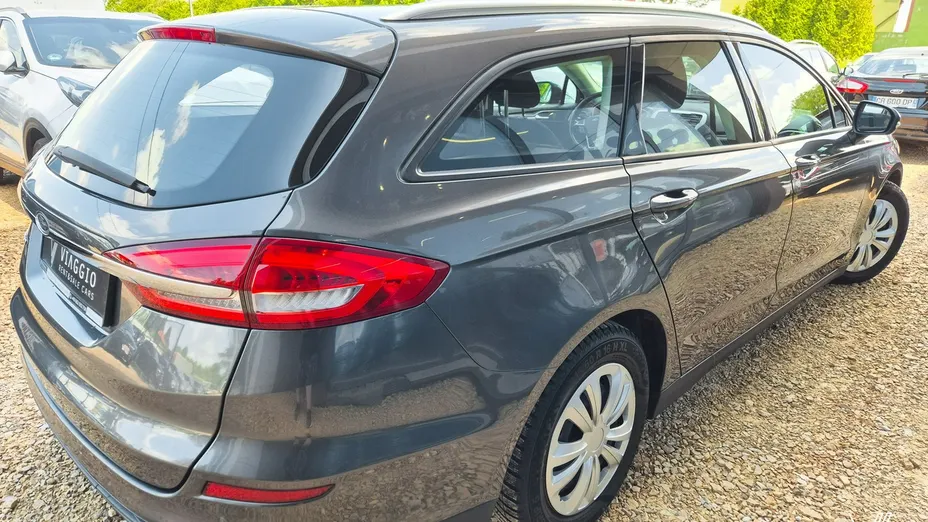 FORD Mondeo -
