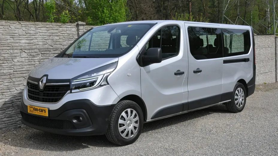 RENAULT Trafic -