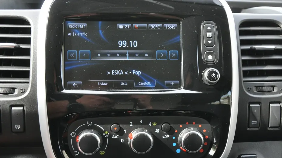 RENAULT Trafic -