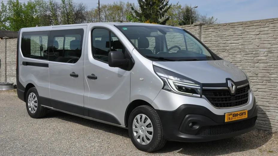 RENAULT Trafic -