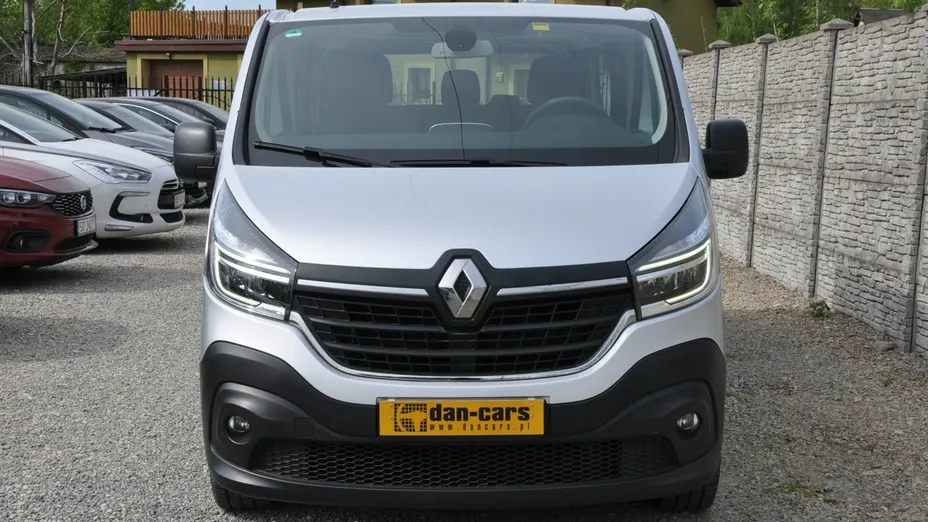 RENAULT Trafic -