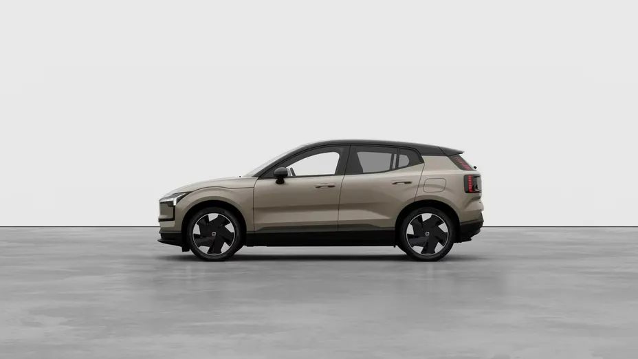 VOLVO EX30 -