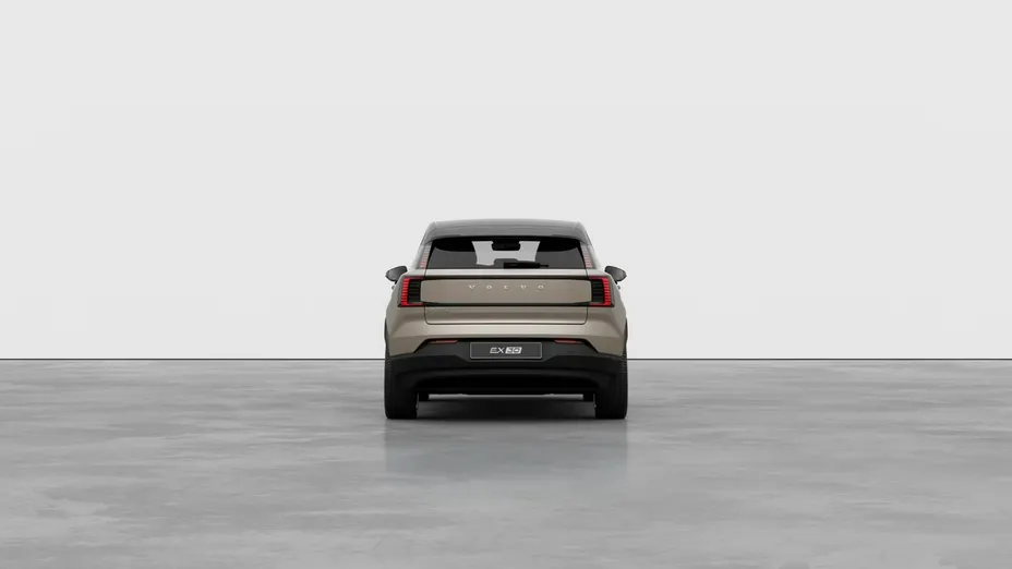 VOLVO EX30 -