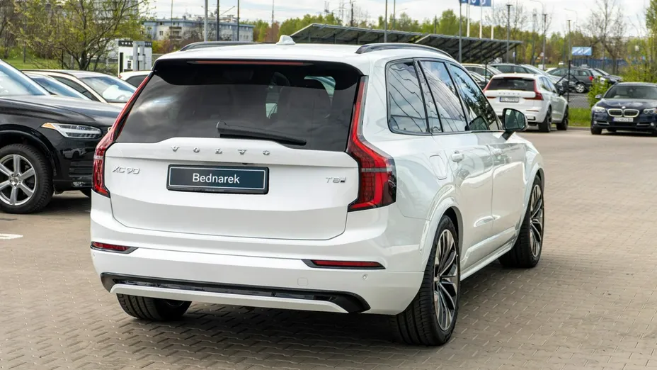 VOLVO XC90 -