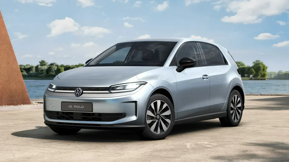 VOLKSWAGEN Polo -