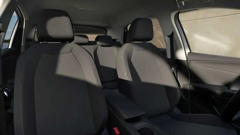 VOLKSWAGEN Polo -