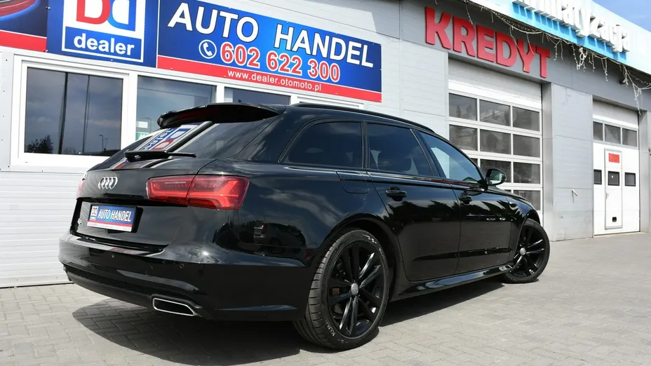 AUDI A6 -