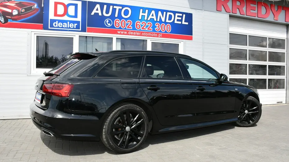 AUDI A6 -