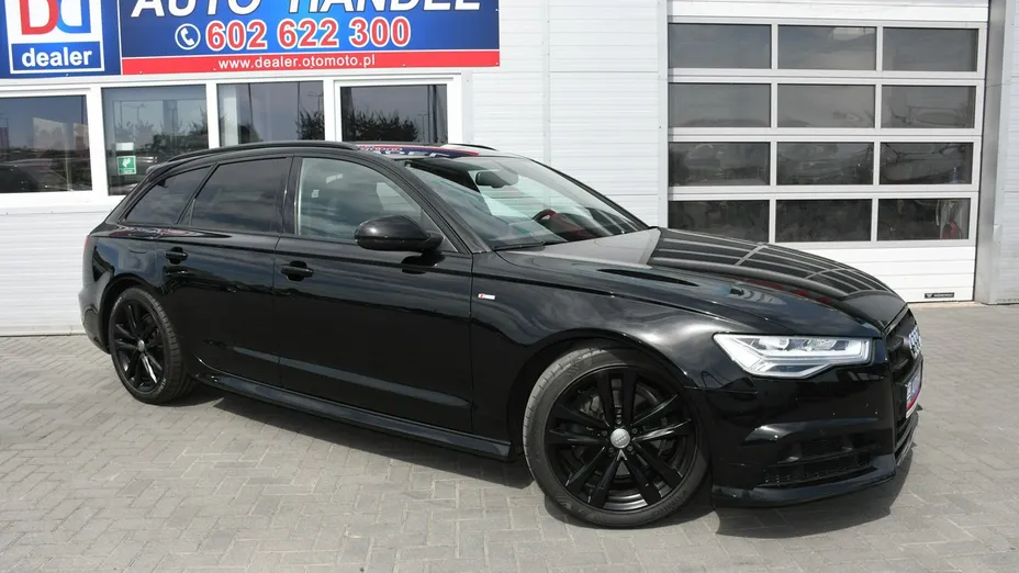 AUDI A6 -