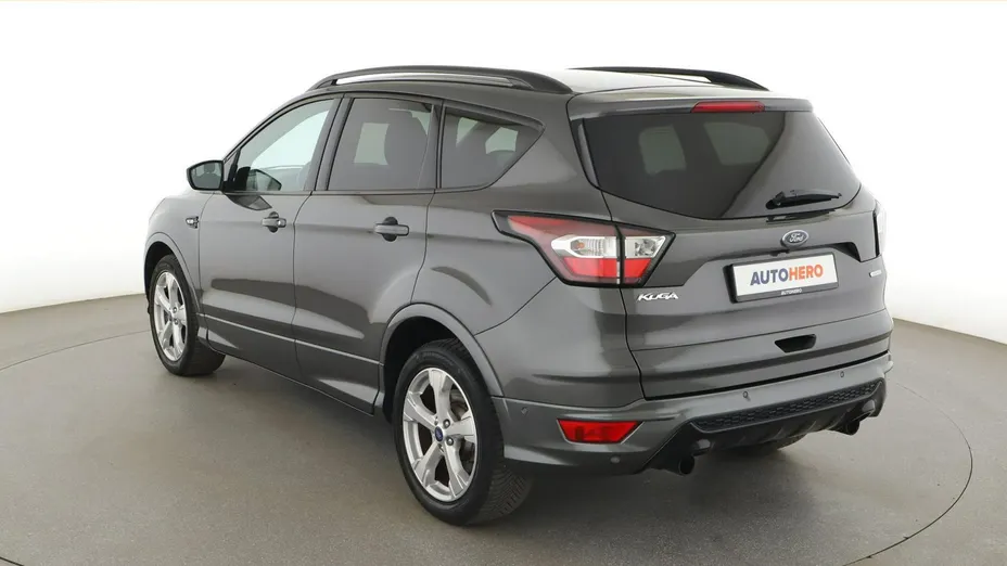 FORD Kuga -