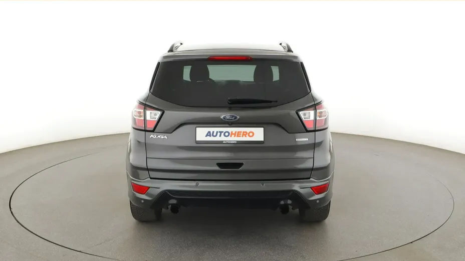 FORD Kuga -
