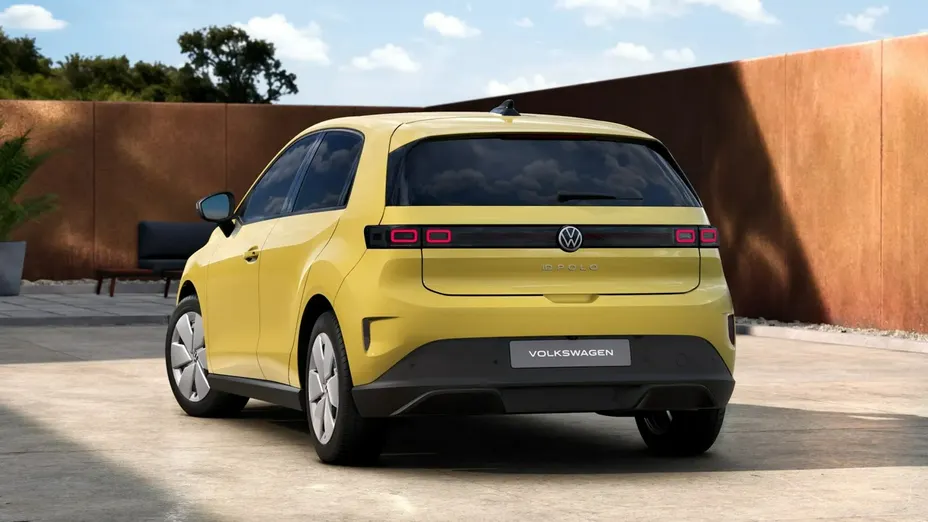 VOLKSWAGEN Polo -