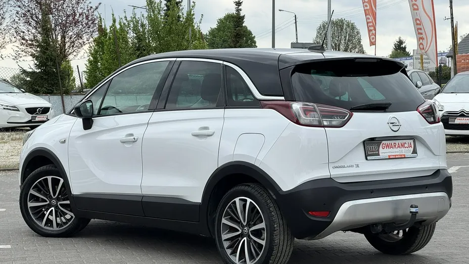 OPEL Crossland X -