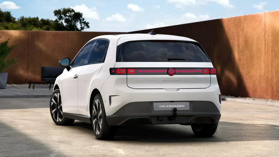 VOLKSWAGEN Polo -