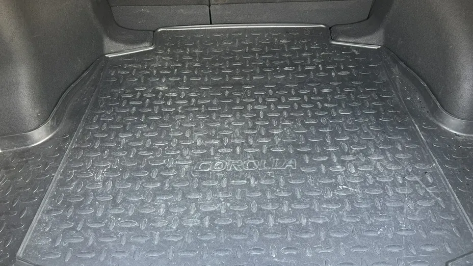 TOYOTA Corolla -
