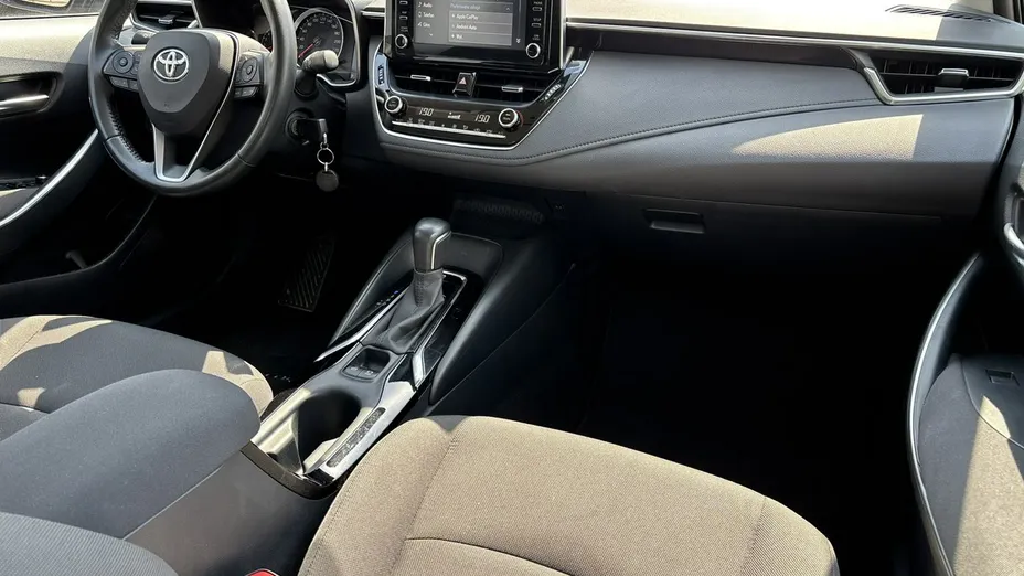 TOYOTA Corolla -