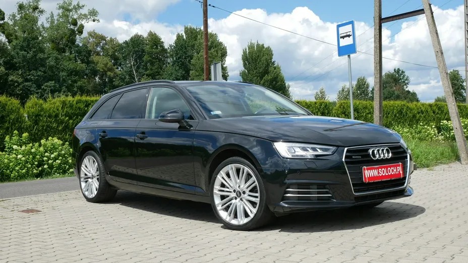 AUDI A4 -