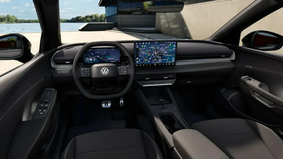 VOLKSWAGEN Polo -
