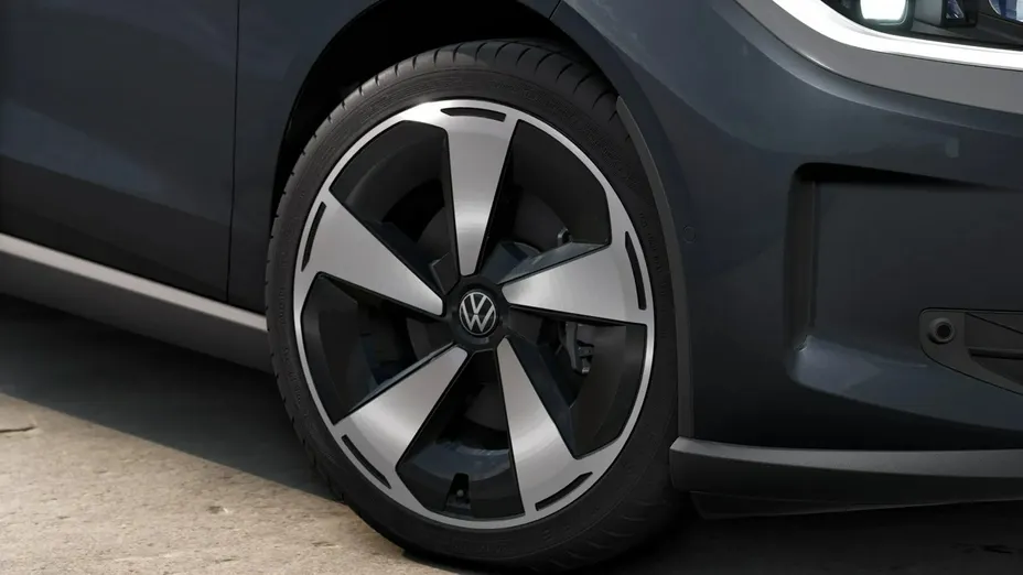 VOLKSWAGEN Polo -