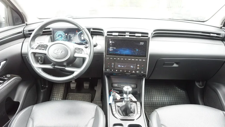 HYUNDAI Tucson -