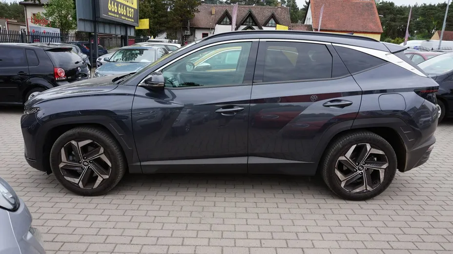 HYUNDAI Tucson -