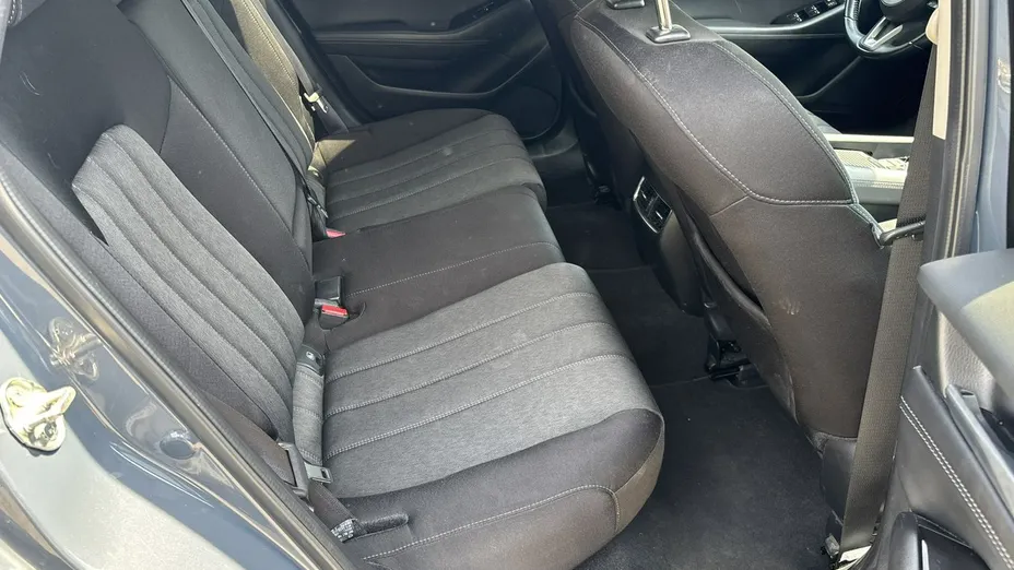 MAZDA 6 -