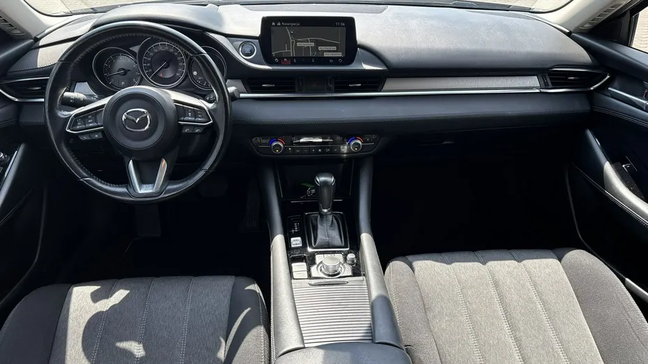 MAZDA 6 -
